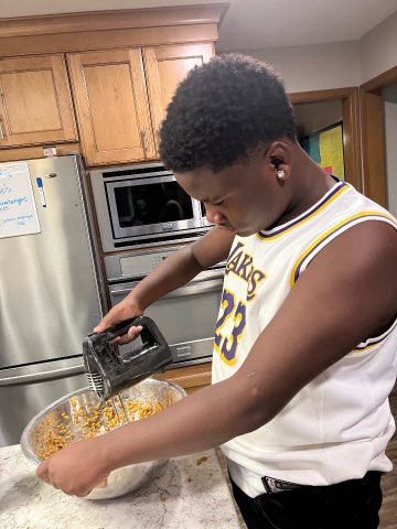 affiliate-finds-alternative-ways-to-serve-6