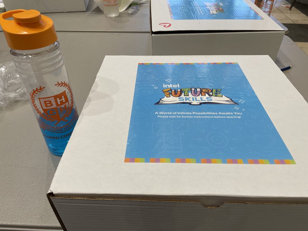 intel-invests-in-the-future-skills-of-boys-hope-girls-hope-scholars-and-collegians